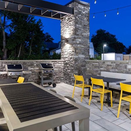 Home2 Suites By Hilton East Haven New Haven Exteriör bild