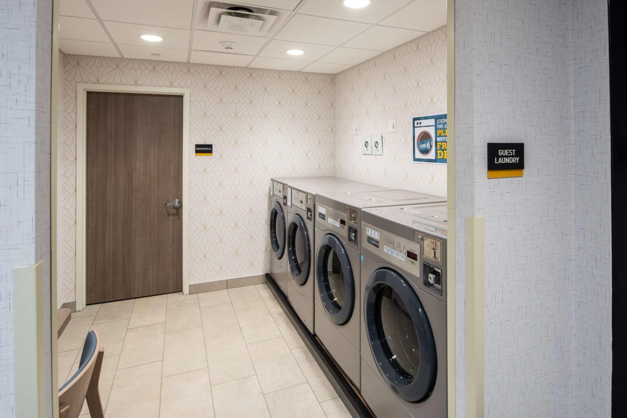 Home2 Suites By Hilton East Haven New Haven Exteriör bild