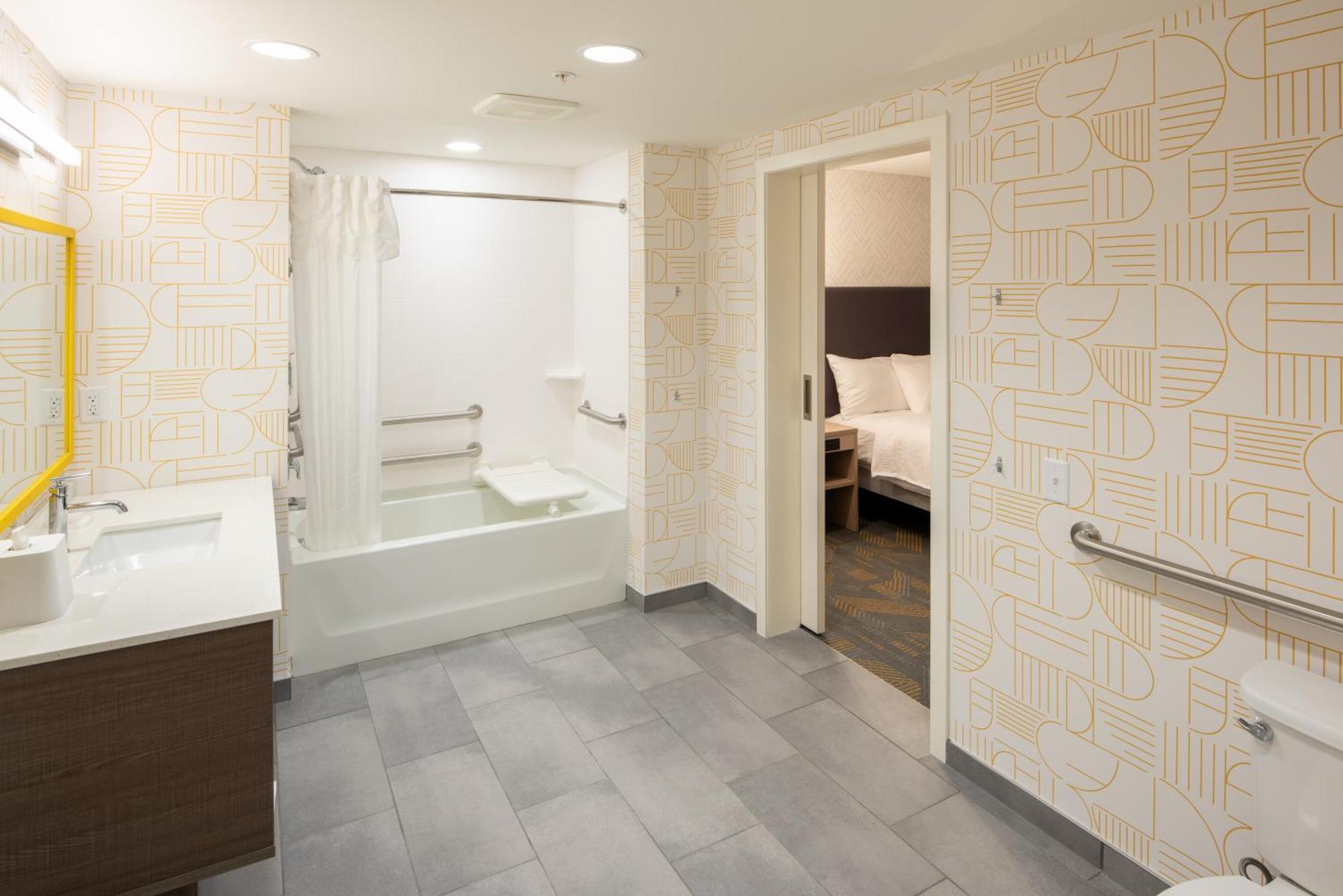 Home2 Suites By Hilton East Haven New Haven Exteriör bild