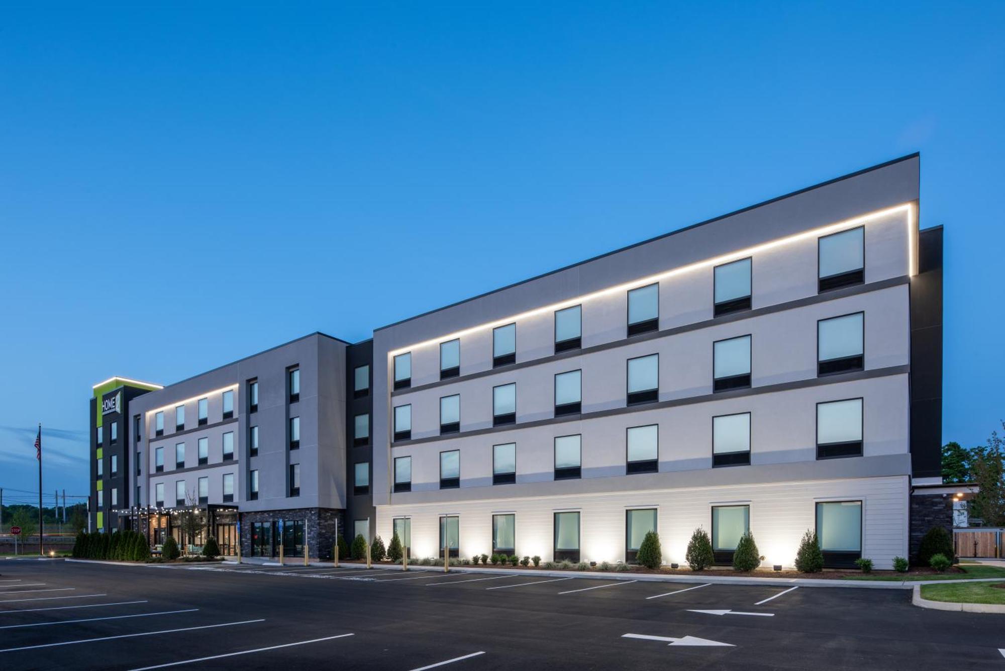 Home2 Suites By Hilton East Haven New Haven Exteriör bild