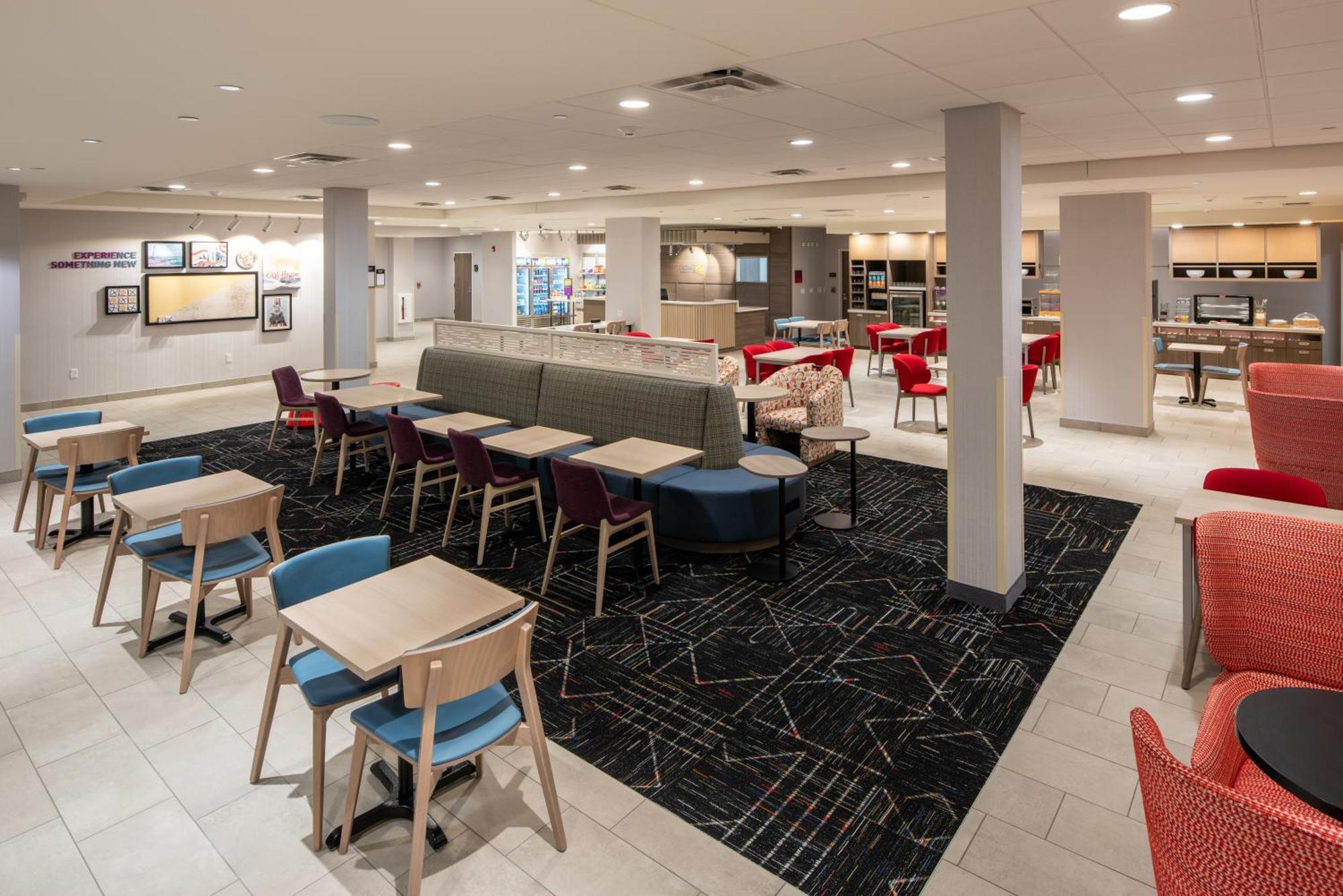 Home2 Suites By Hilton East Haven New Haven Exteriör bild